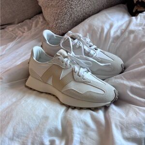 New Balance 327 Sneakers - never worn
